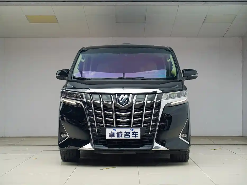 Toyota Alphard 2018 — фото 2