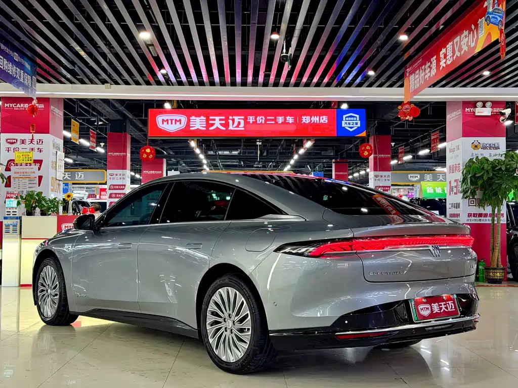 Buick Zhijing L7 2025 — фото 6