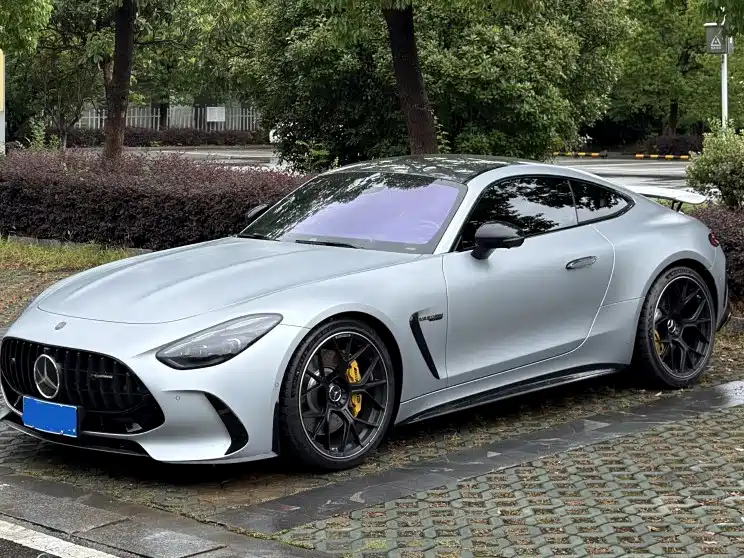 Mercedes-Benz AMG GT 2026 — фото 3