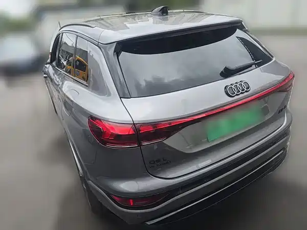 Audi Q6L E-Tron 2025
