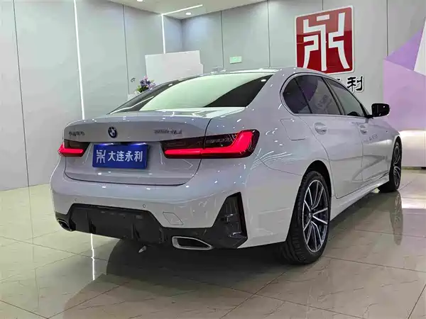 BMW 3 Series 2024
