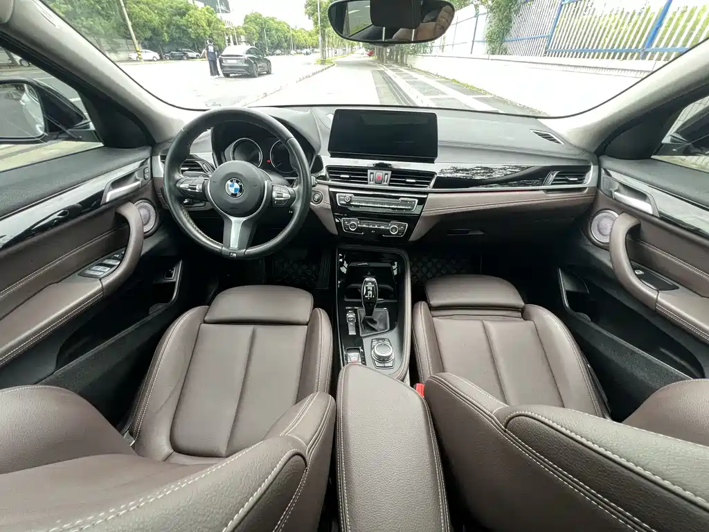 BMW X2 2023 — фото 10