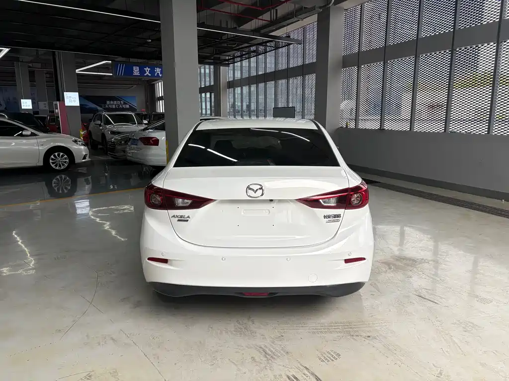 Mazda 3 Angkesela 2016