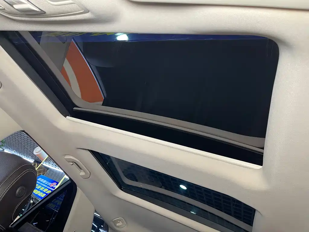 Mercedes-Benz GLE 2016 — фото 17