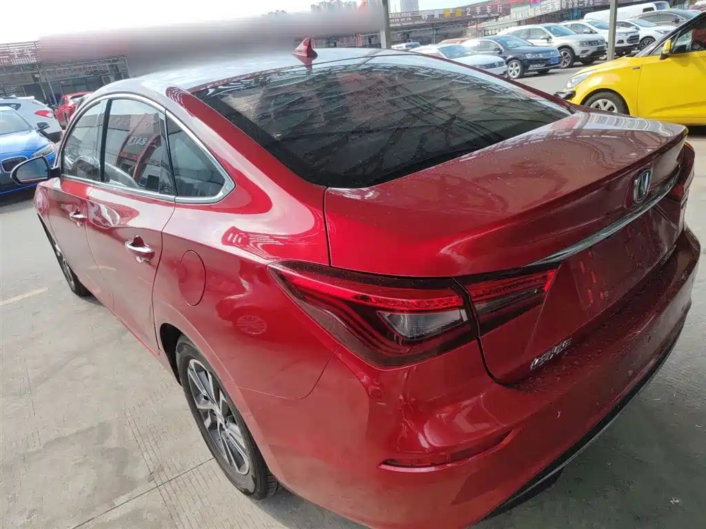 Changan Eado 2019 — фото 5