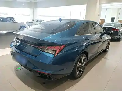 Hyundai Elantra 2021
