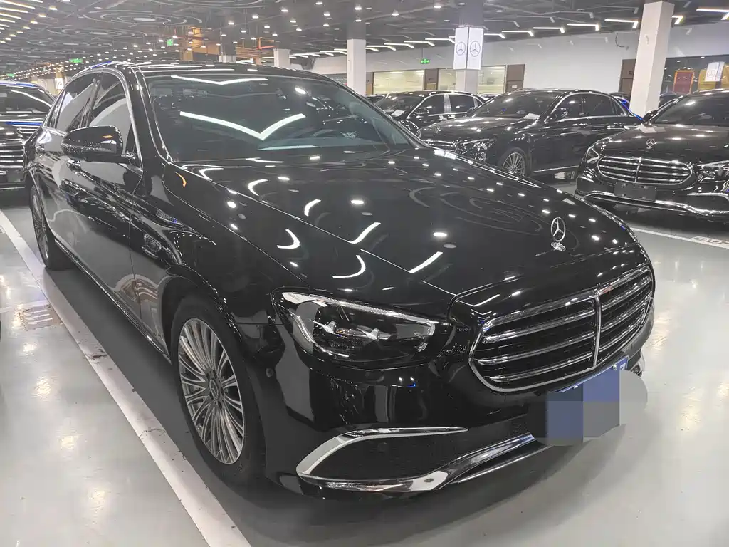 Mercedes-Benz E-Class 2021