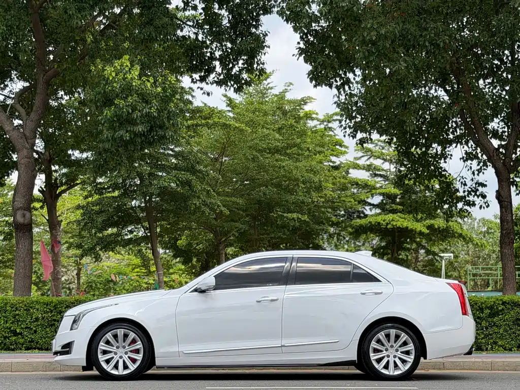Cadillac ATS-L 2019 — фото 10