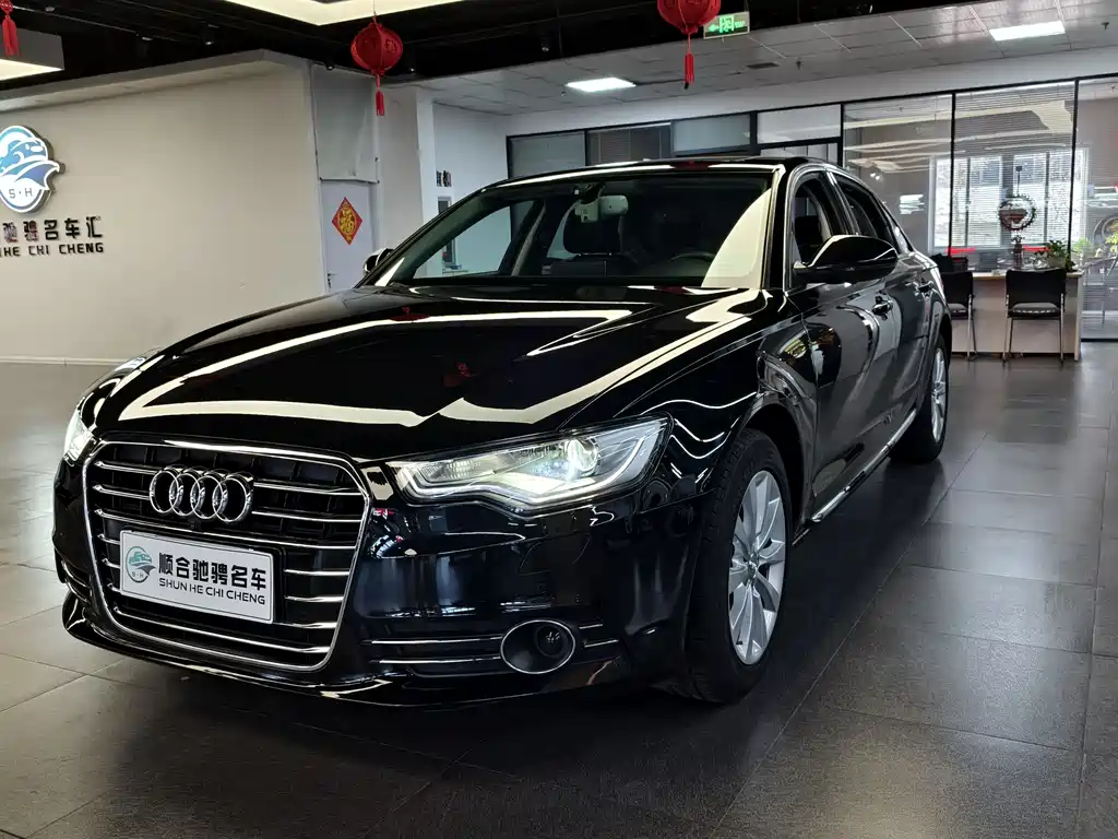 Audi A6L 2015 — фото 1