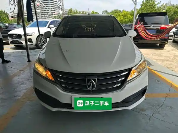 Baojun 310 2018