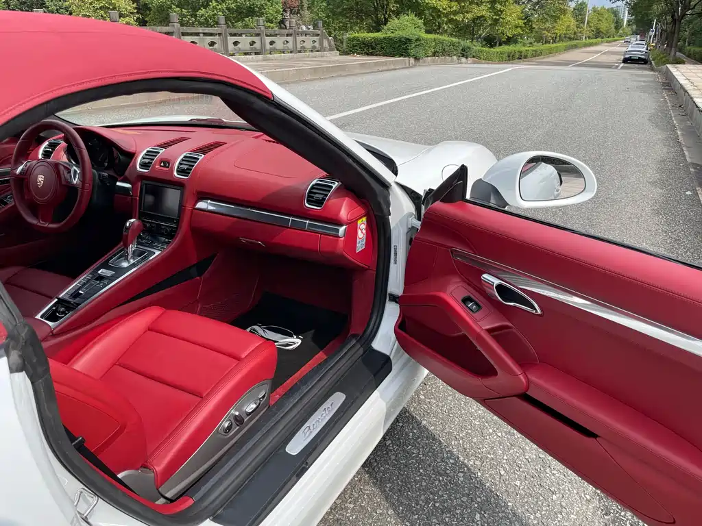 Porsche Boxster 2015 — фото 19