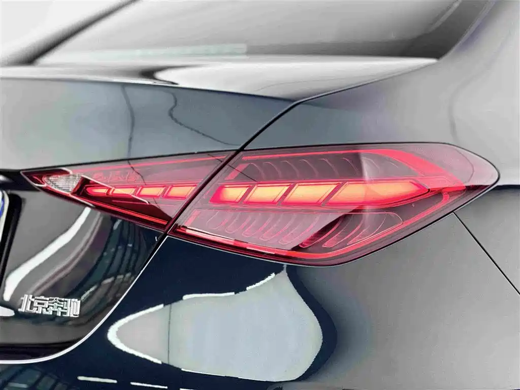 Mercedes-Benz C-Class 2022 — фото 16