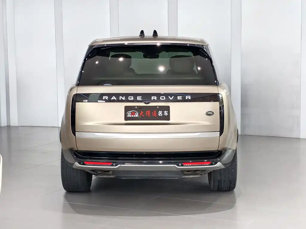Land Rover Range Rover 2023 — фото 4