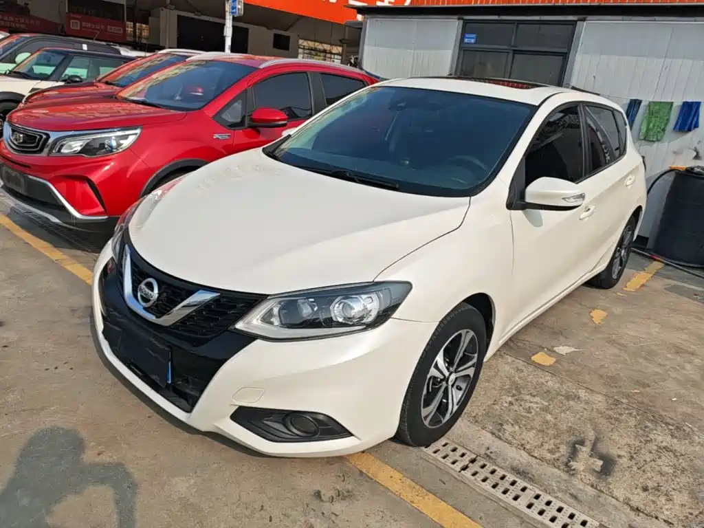 Nissan Tiida 2019
