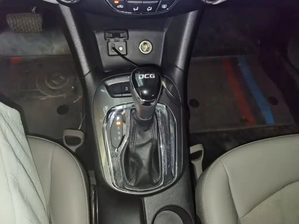 Chevrolet Cruze 2015 — фото 14