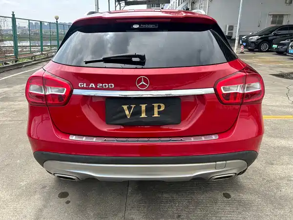 Mercedes-Benz GLA 2019
