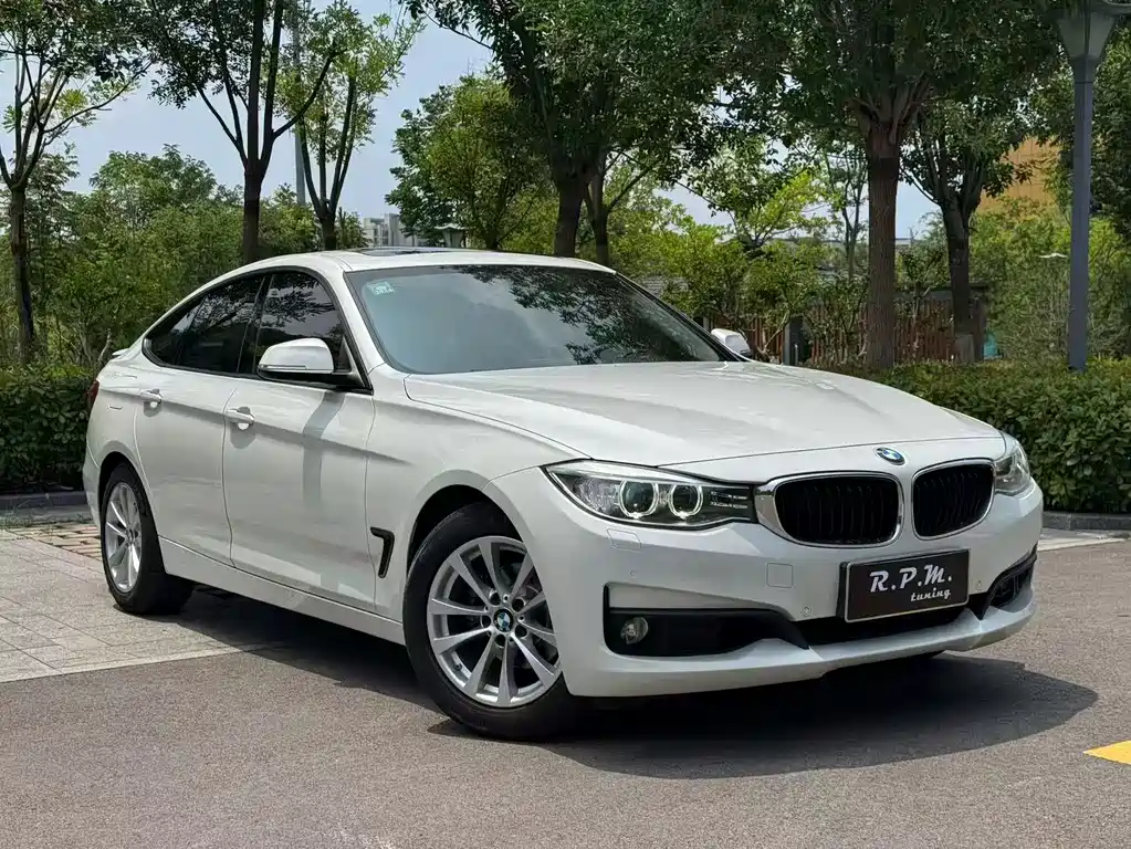 BMW 3 Series GT 2016