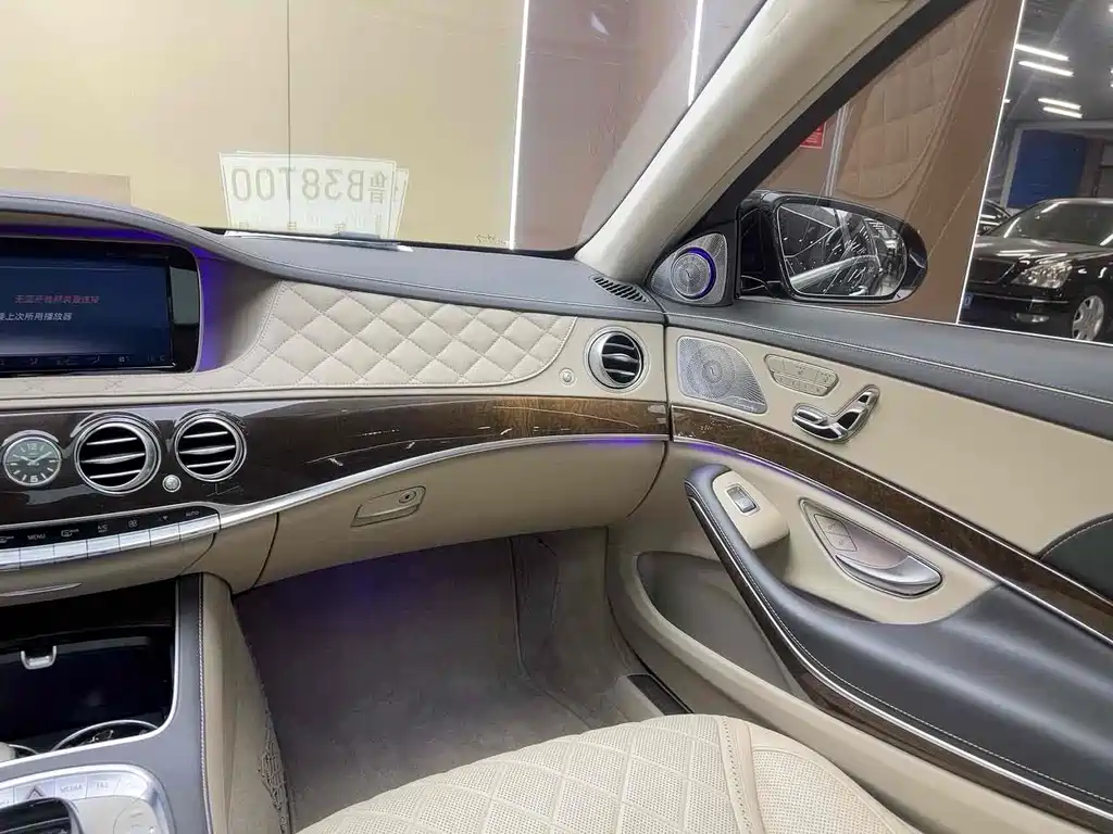 Mercedes-Benz S-Class 2015 — фото 18