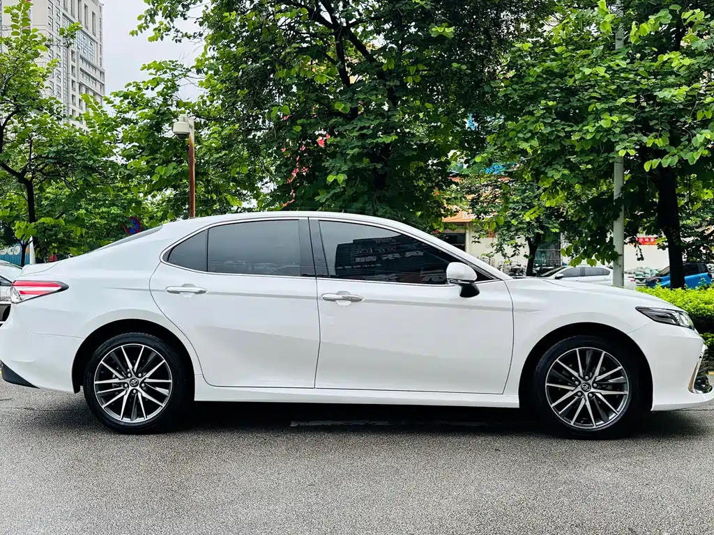 Toyota Camry 2022