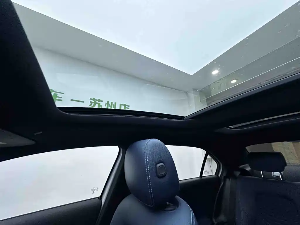 Mercedes-Benz A-Class 2023 — фото 16