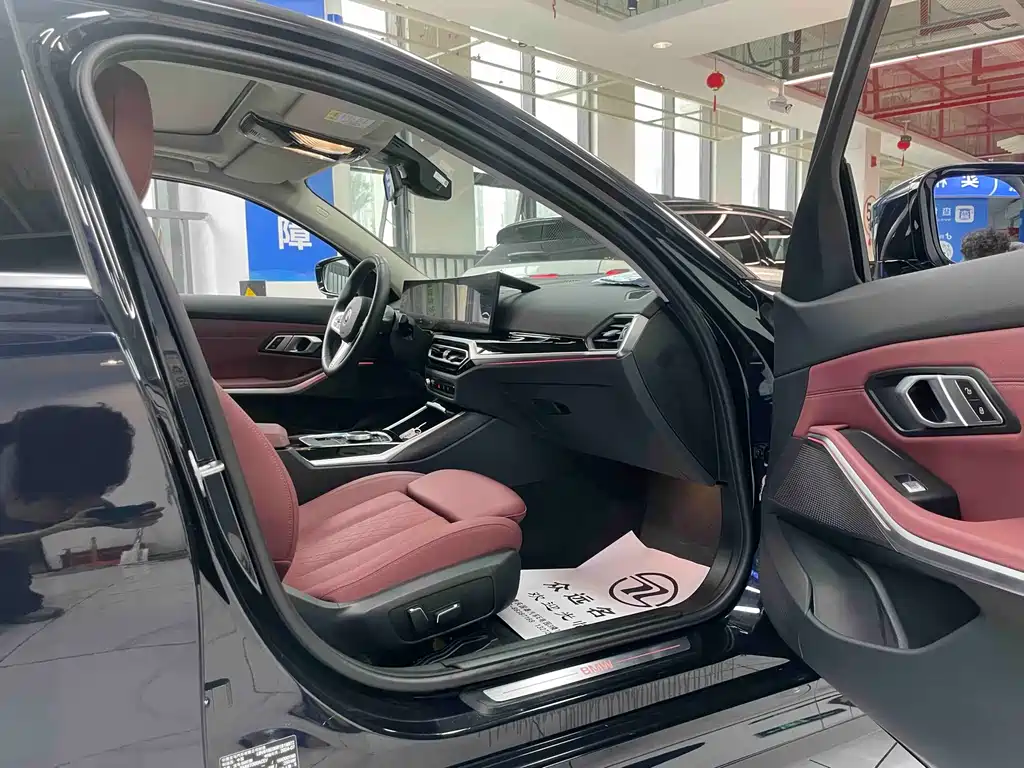 BMW i3 2024 — фото 11