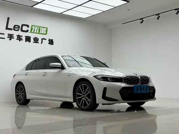 BMW 3 Series 2023