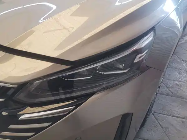 Nissan Teana 2023