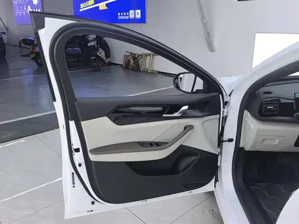 BYD Qin PLUS 2024