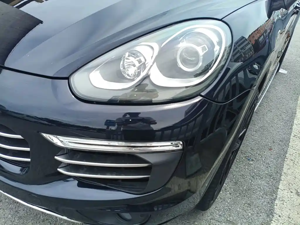 Porsche Cayenne 2018 — фото 24