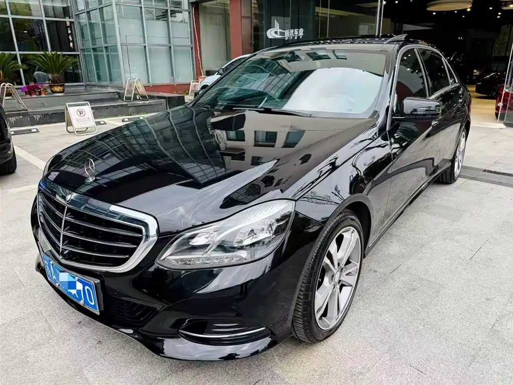 Mercedes-Benz E-Class 2015
