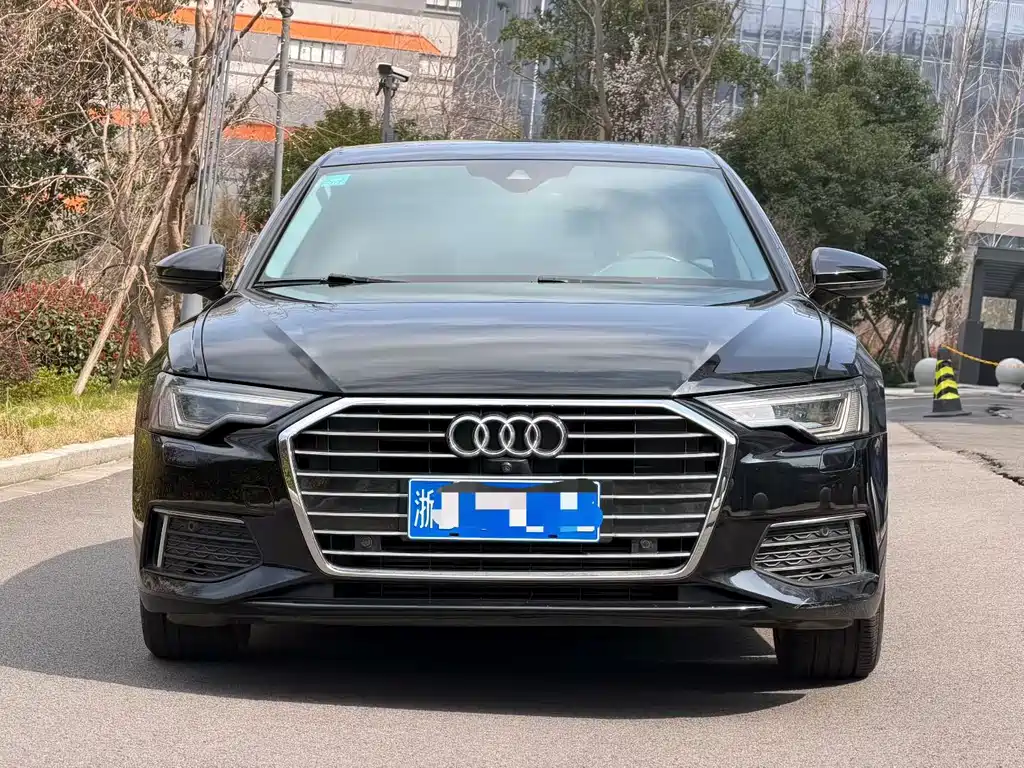 Audi A6L 2019 — фото 2