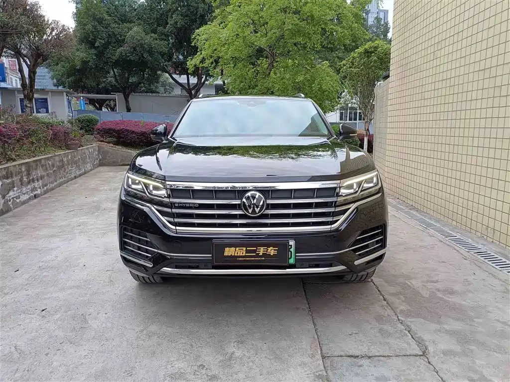 Volkswagen Touareg New Energy 2021 — фото 2