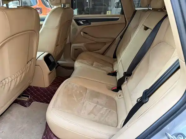 Porsche Macan 2014