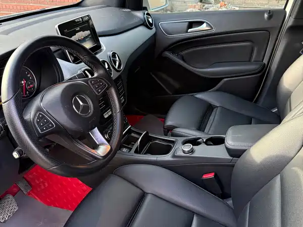 Mercedes-Benz B-Class 2017