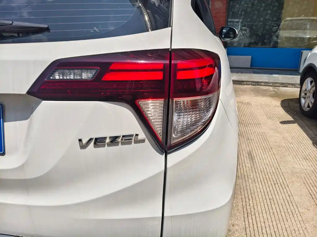 Honda Vezel 2021 — фото 16