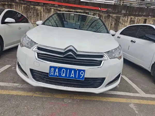 Citroën C4L 2013