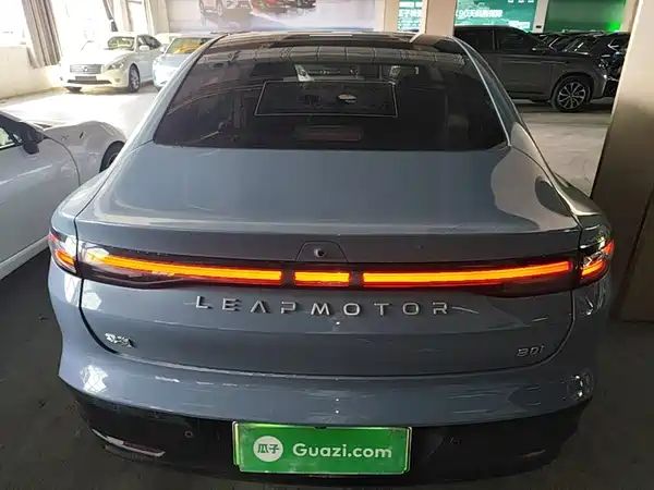 Leapmotor B01 2025