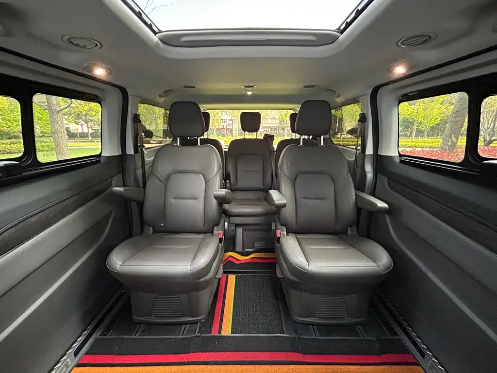 Ford Tourneo 2024 — фото 20
