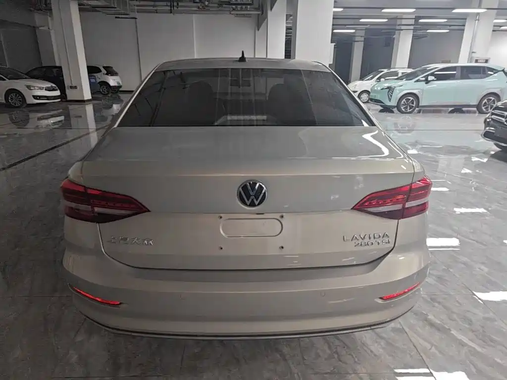 Volkswagen Lavida 2021