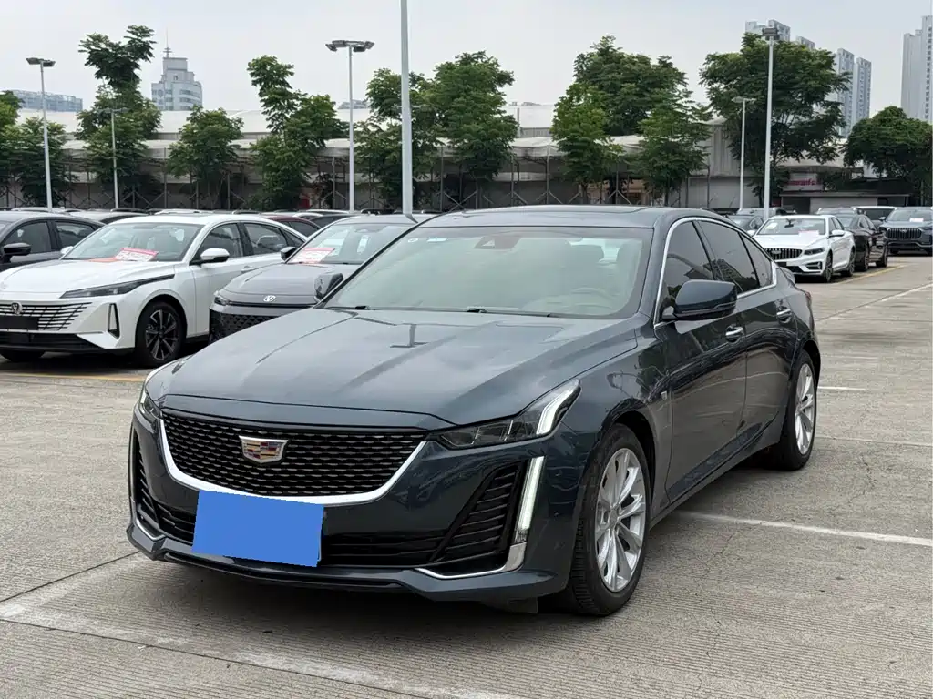 Cadillac CT5 2022 — фото 1
