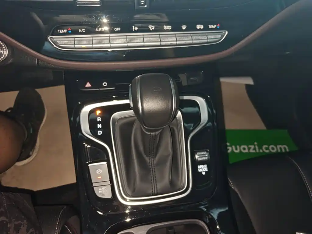 GAC Trumpchi M6 2024 — фото 14
