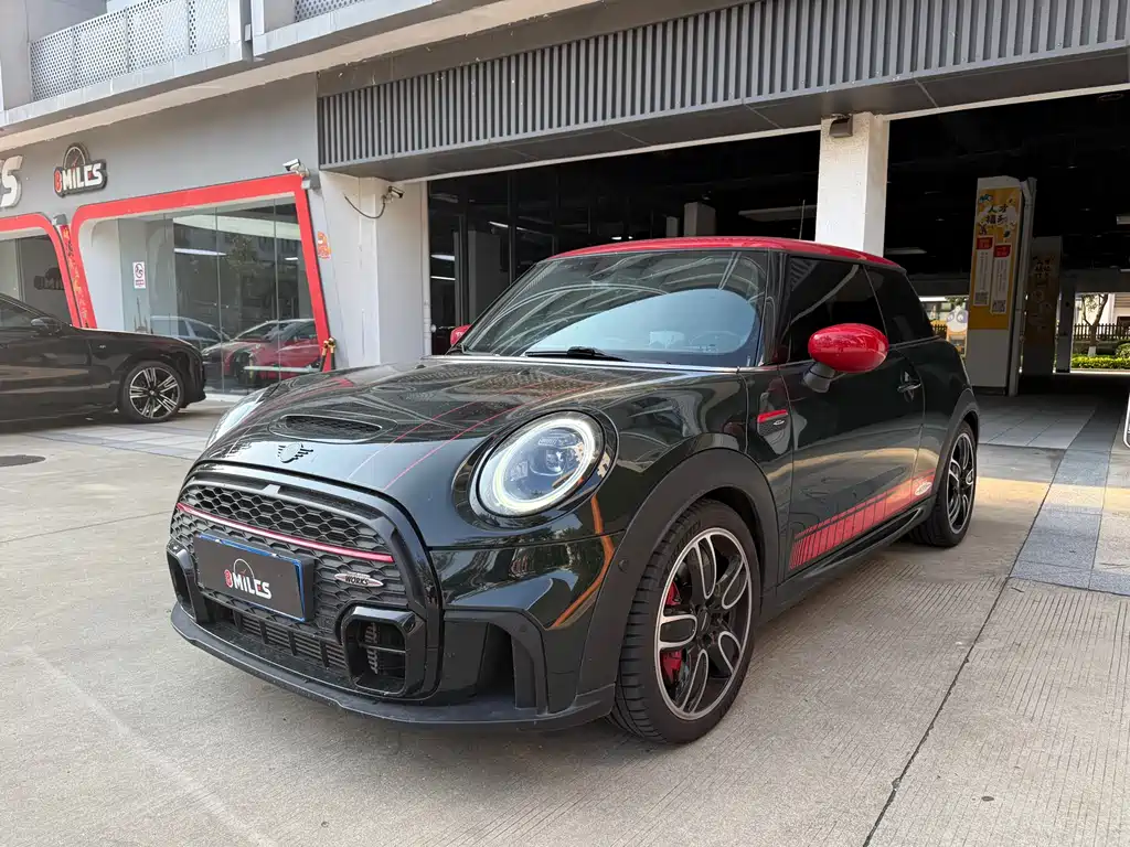 MINI JCW 2022