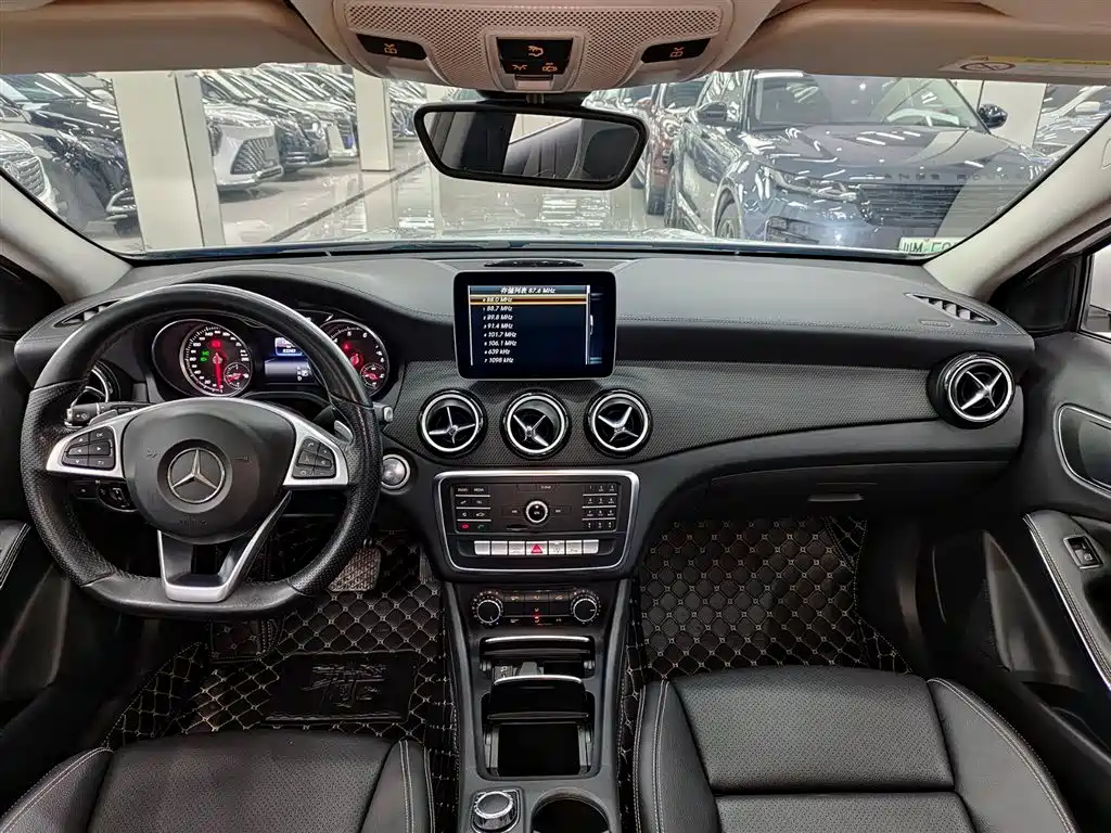 Mercedes-Benz GLA 2020 — фото 10