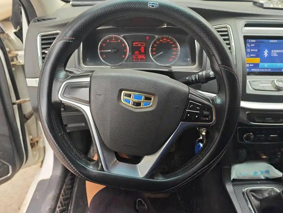 Geely Vision 2016 — фото 15