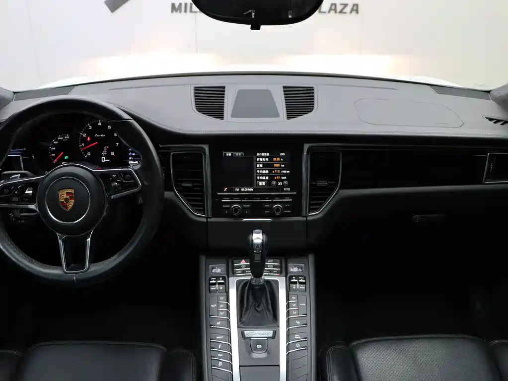 Porsche Macan 2015 — фото 15
