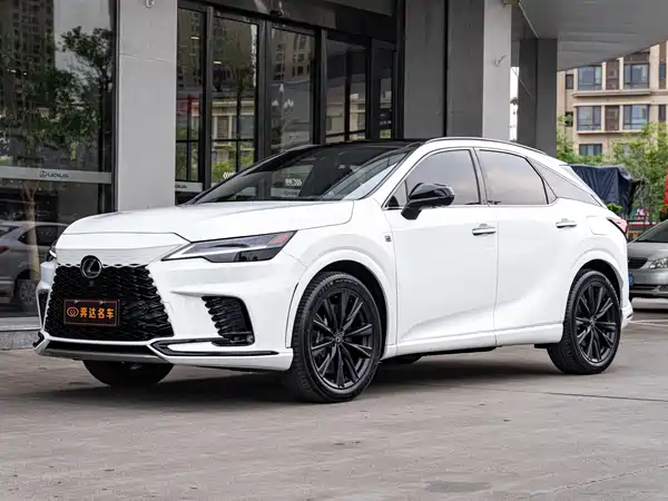 Lexus RX 2023