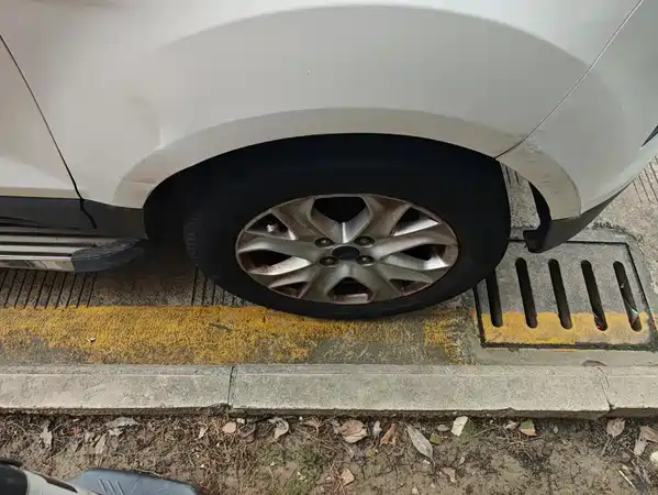 Ford EcoSport 2013