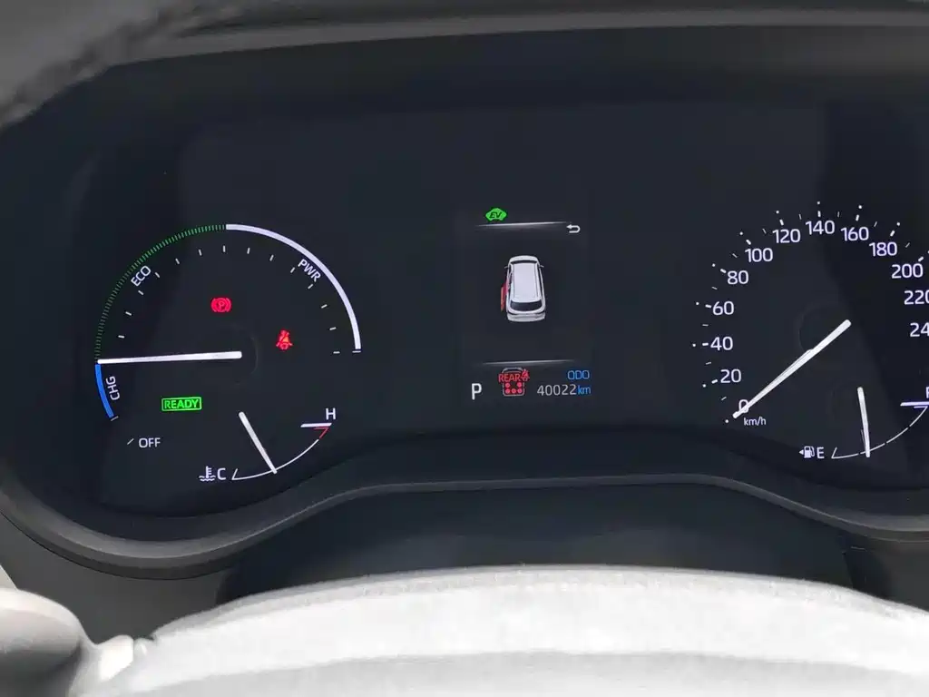 Toyota Granvia 2024 — фото 11