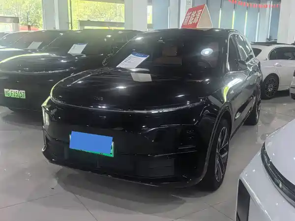 Li Auto L6 2024
