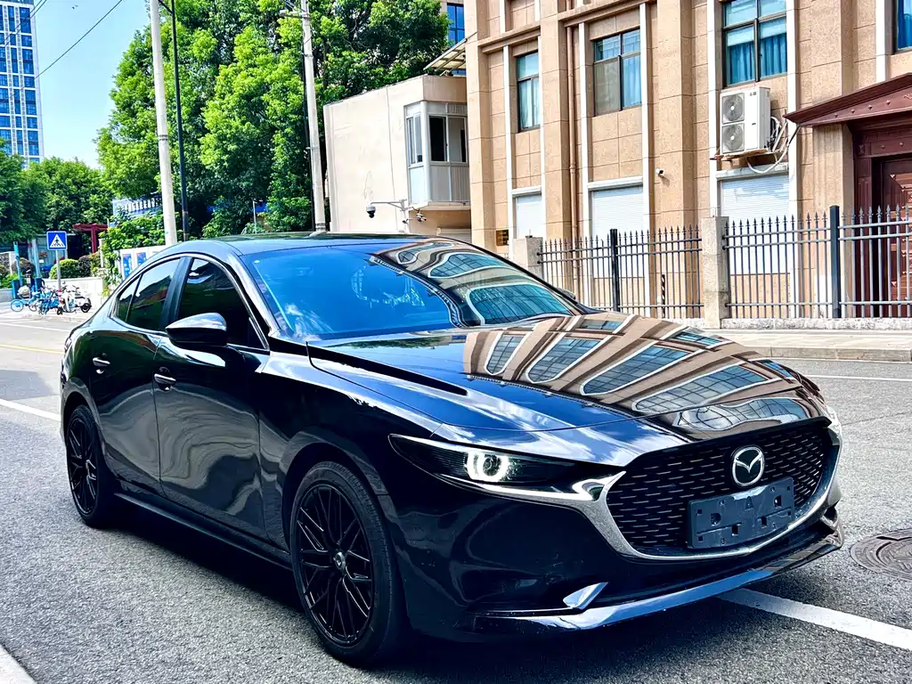 Mazda 3 Axela 2023